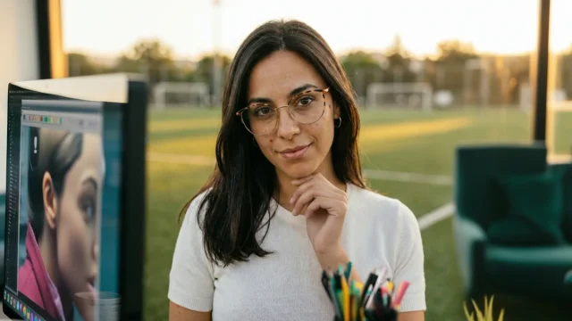 Como Criar Vídeos Realistas de uma Influencer Virtual de IA [2026] — Rita Moreira